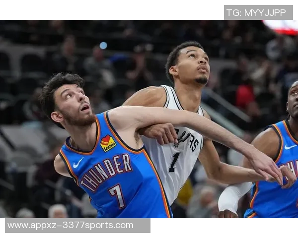 路威谈文班与切特对比的重要性强调理解与欣赏球员的独特性 路威谈文班与切特对比的重要性强调理解与欣赏球员的独特性